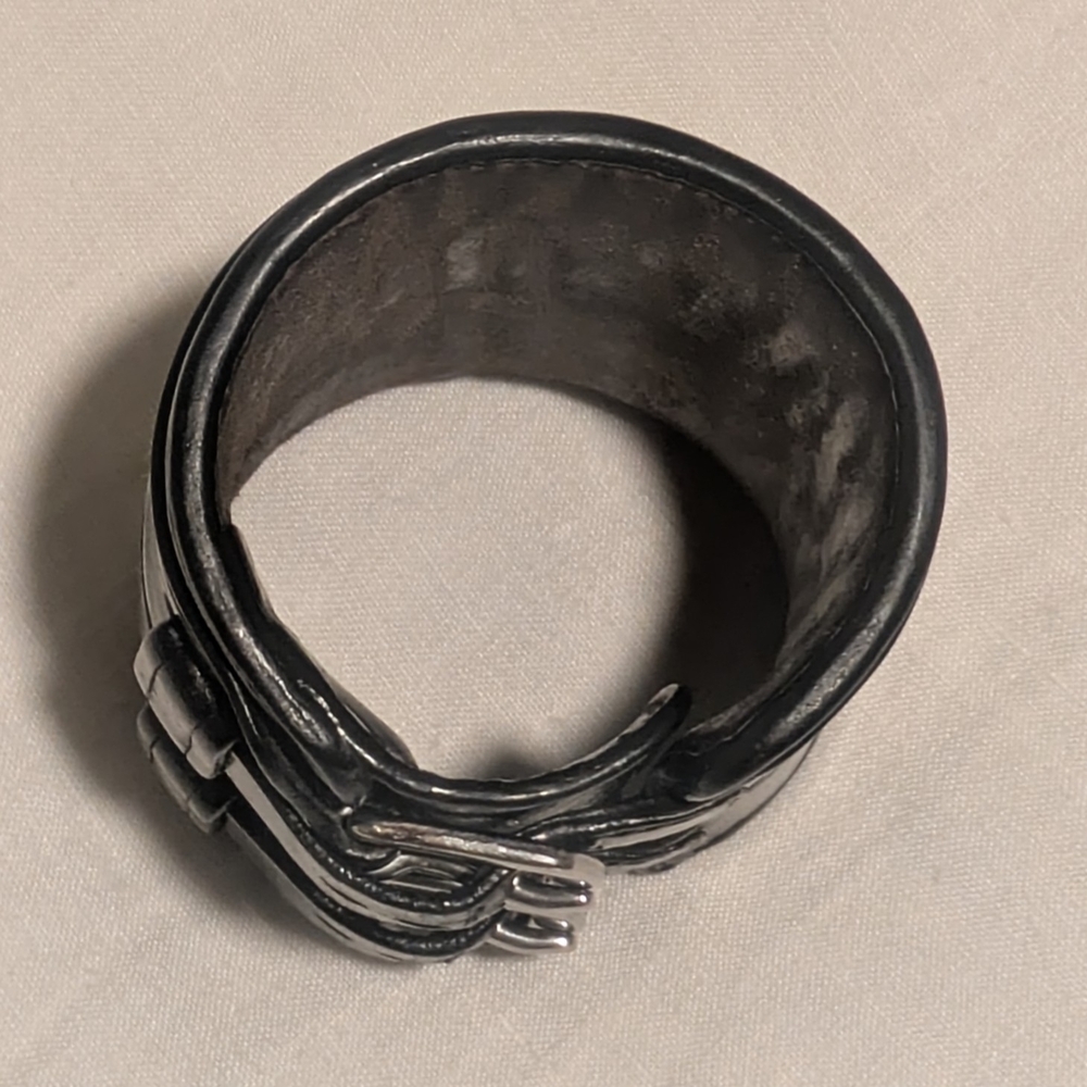 Black Leather Men's Cuff - Picture 10 of 10